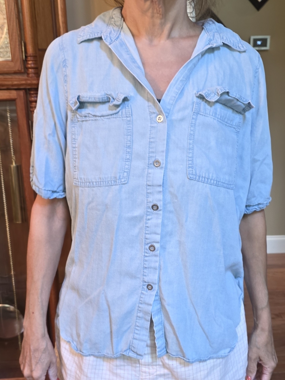 Velvet Heart Light Blue Short Sleeve Button Front Blouse